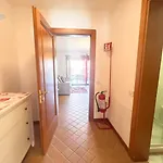 Porto San Rocco 14 Tirabora Short Rent, Con Parcheggio Privato Múggia